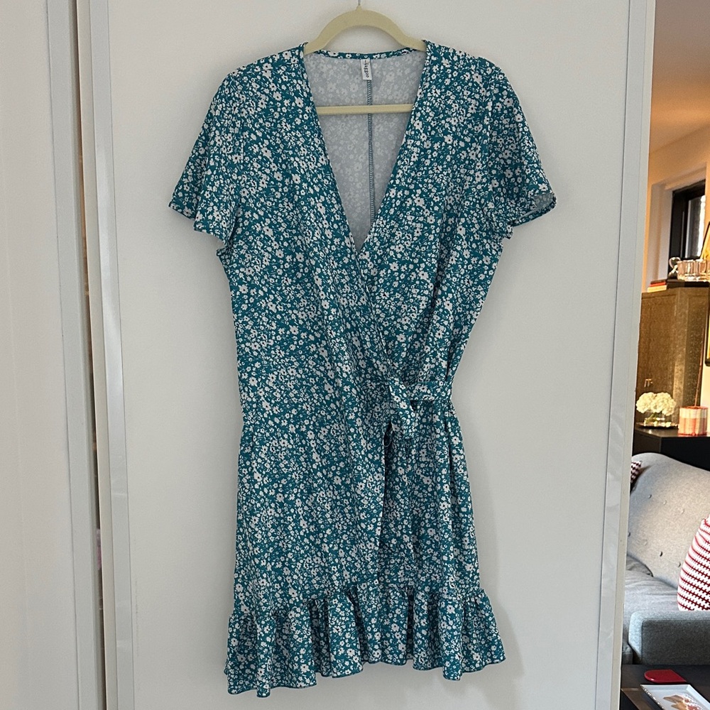 Elegant Teal Floral Wrap Mini Dress